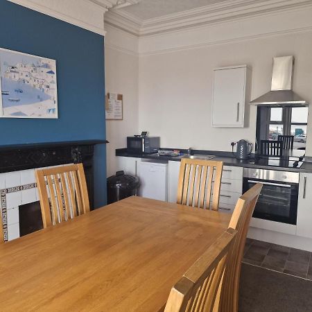 סיטון קארו 2 The Green, Exceptional Large House, Sea Views Loads Of Bathrooms מראה חיצוני תמונה