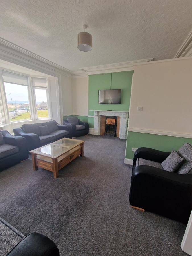 סיטון קארו 2 The Green, Exceptional Large House, Sea Views Loads Of Bathrooms מראה חיצוני תמונה