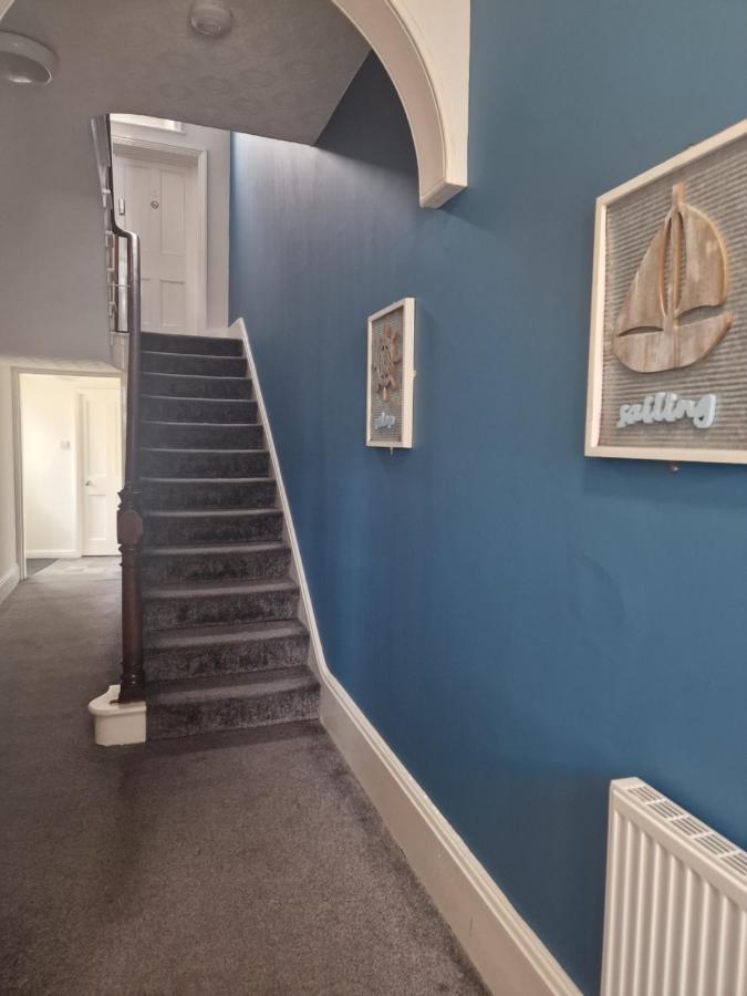 סיטון קארו 2 The Green, Exceptional Large House, Sea Views Loads Of Bathrooms מראה חיצוני תמונה